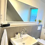 4you Koeln-frechen * فريشن